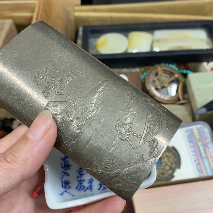 瓷中古工艺品一件