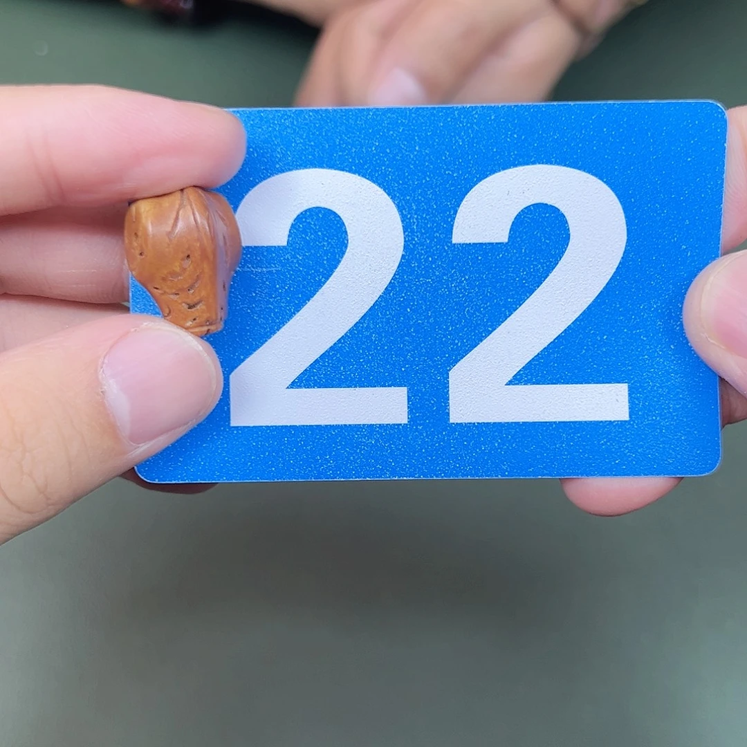 吊坠桃核15桃核三通。  22