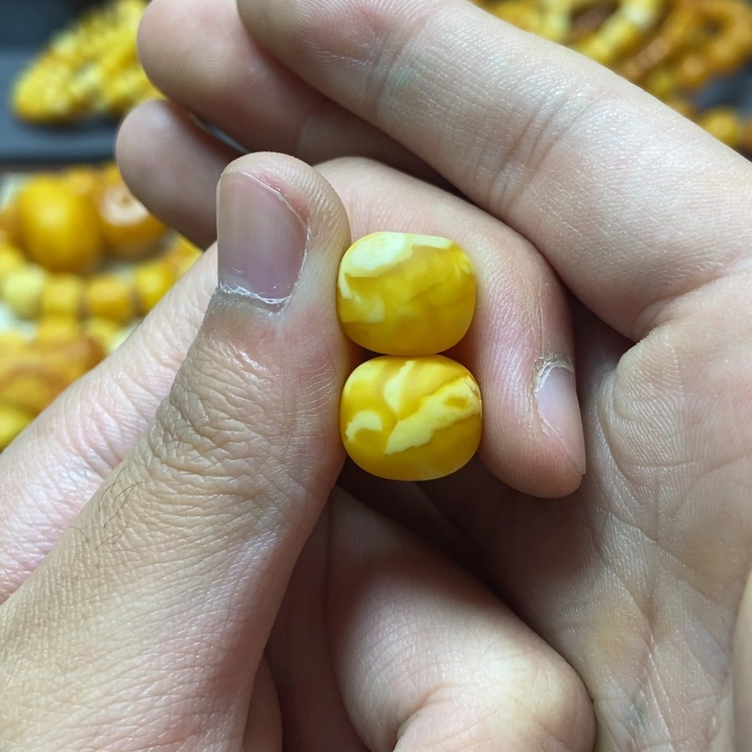 未镶嵌琥珀珠宝奇石1****雅