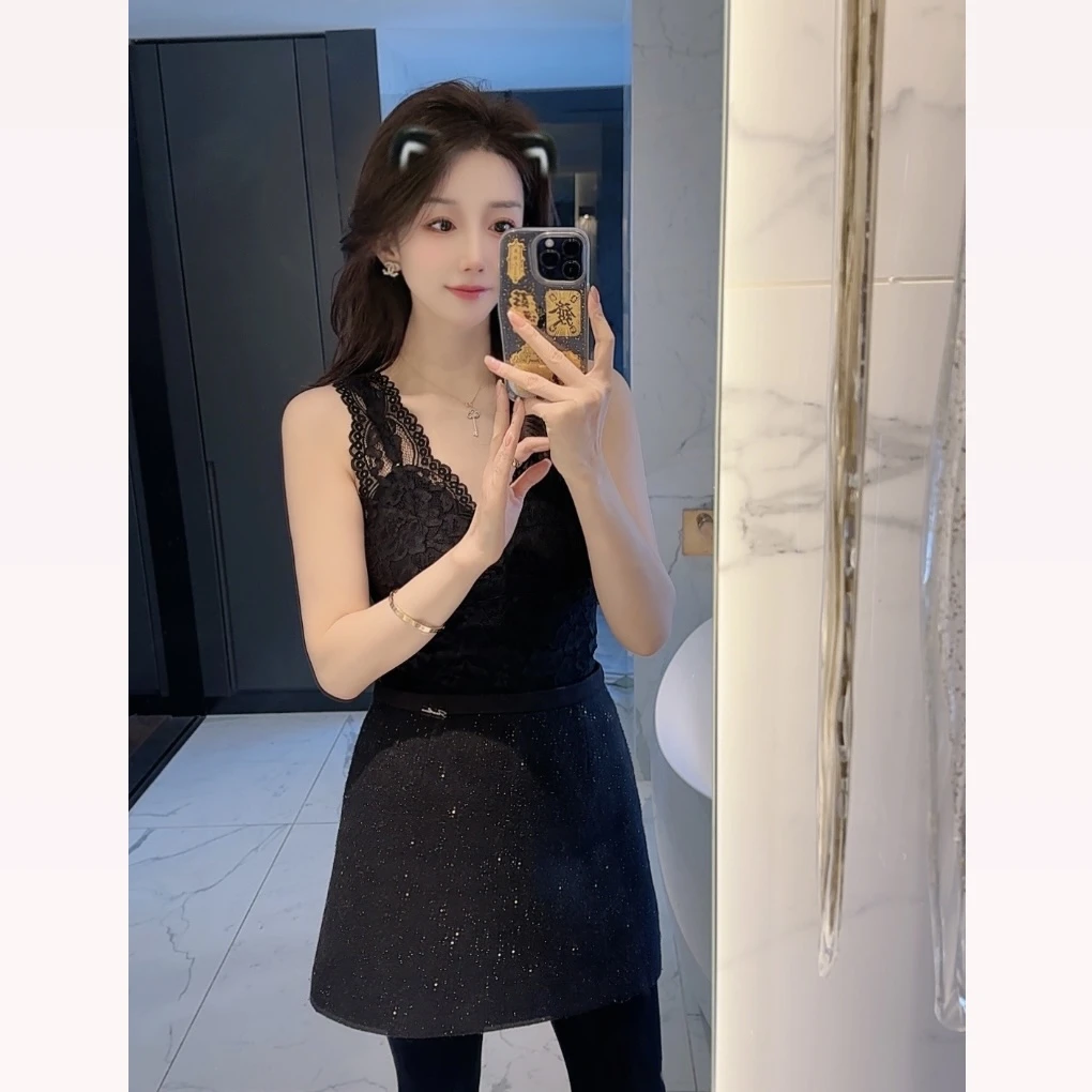 【大静静】温柔蕾丝~舒适软糯羊绒背心DJJ1936