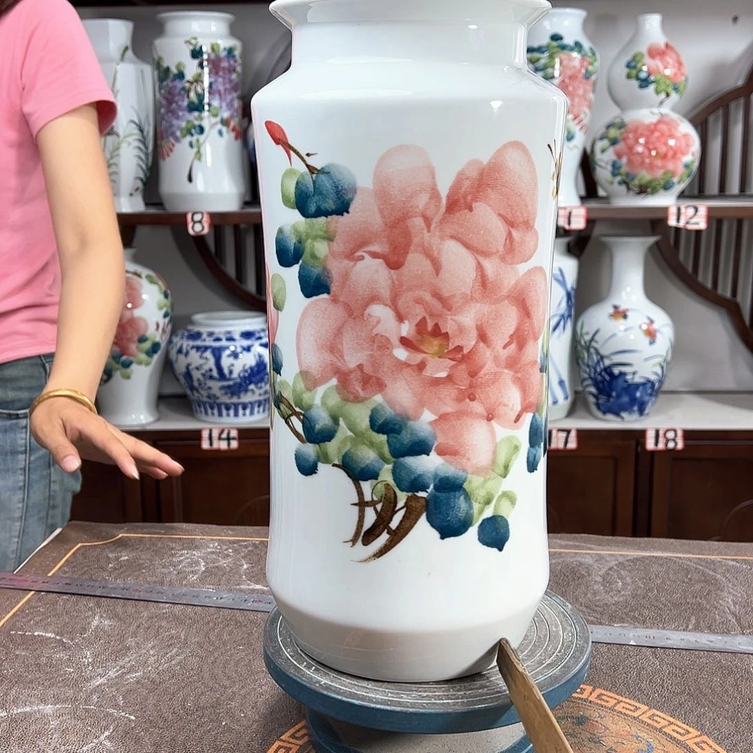 摆件景德镇陶瓷书红牡花