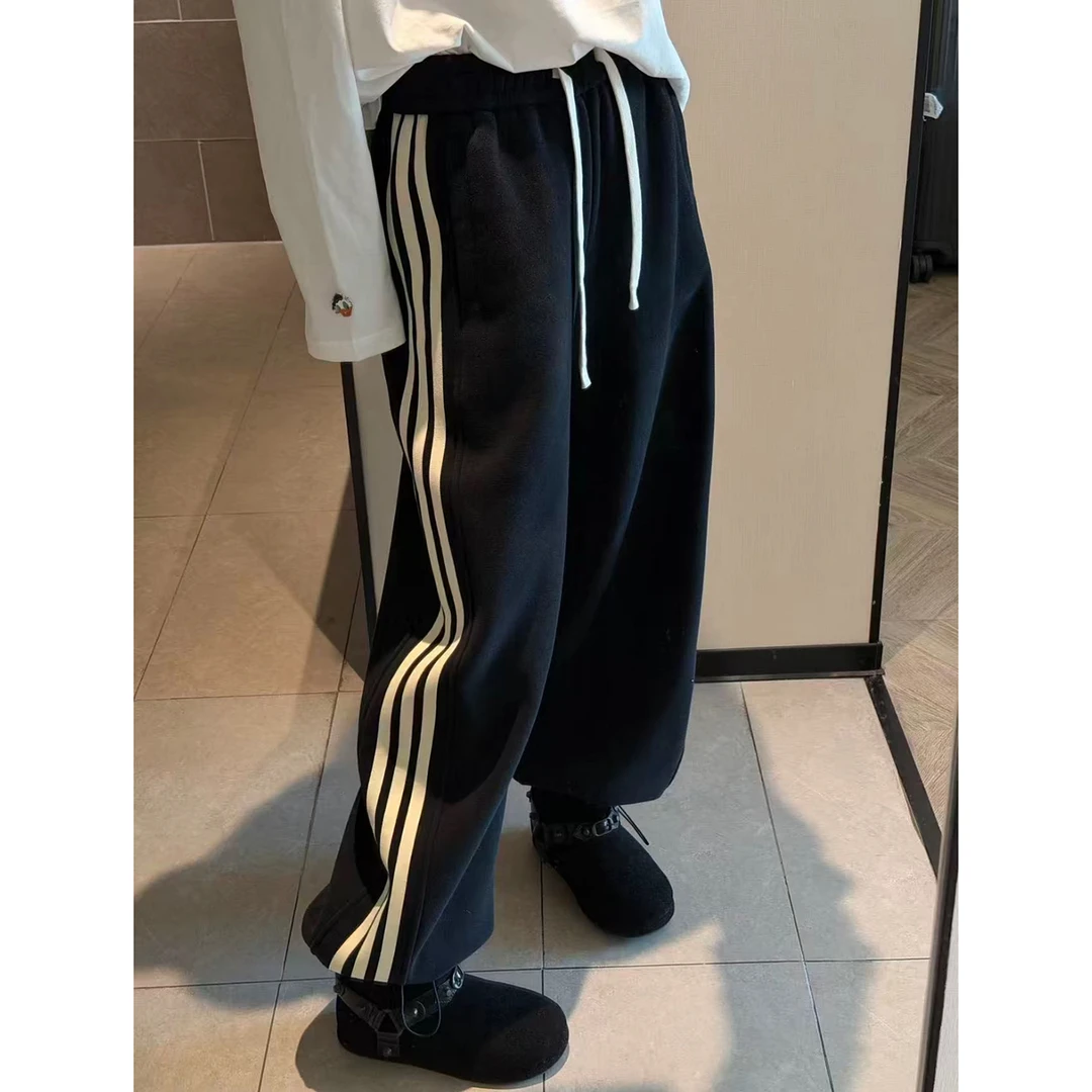 加绒加厚侧条纹休闲运动卫裤女冬季新款韩国三道杠宽松直筒束脚裤