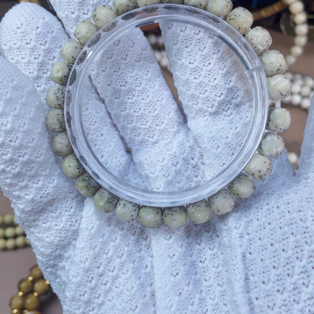 吊坠星月菩提石玉料单圈