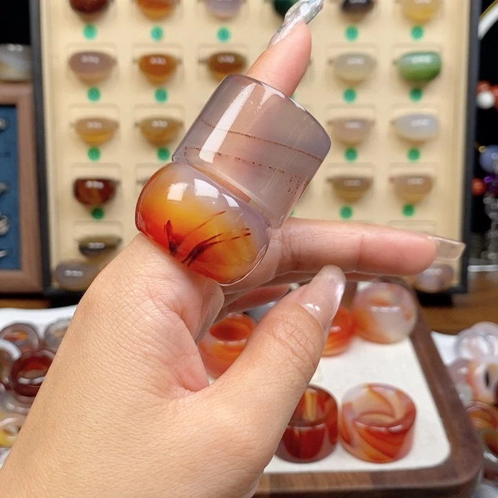 合金戒指玛瑙/玉髓妆*桃