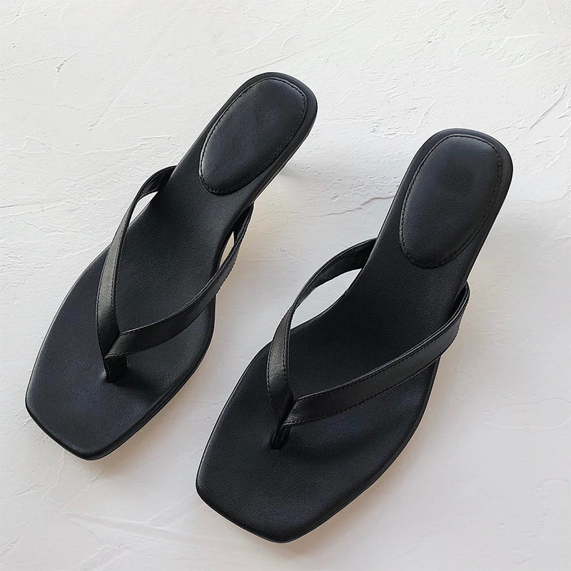 2025新款简约正品人字拖鞋女小猫跟方头穆勒鞋夹趾中跟凉拖鞋