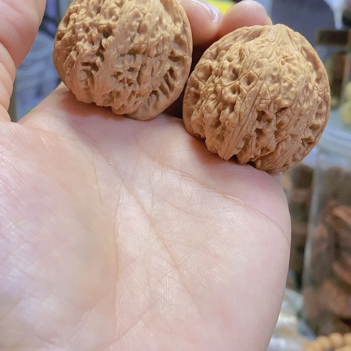【闪购商品】文玩核桃把件40平谷绣球