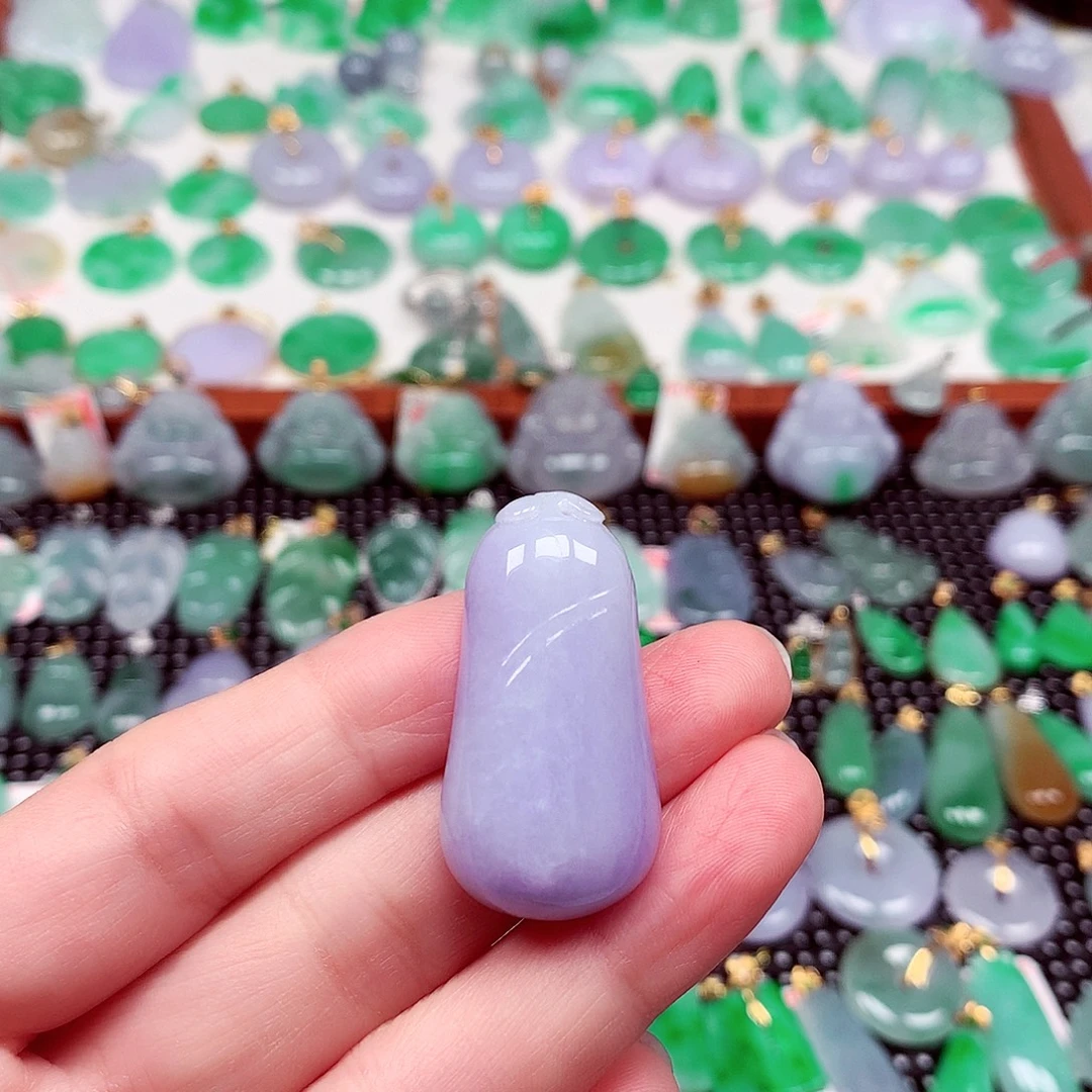 翡翠未镶嵌颈饰天然翡翠A货