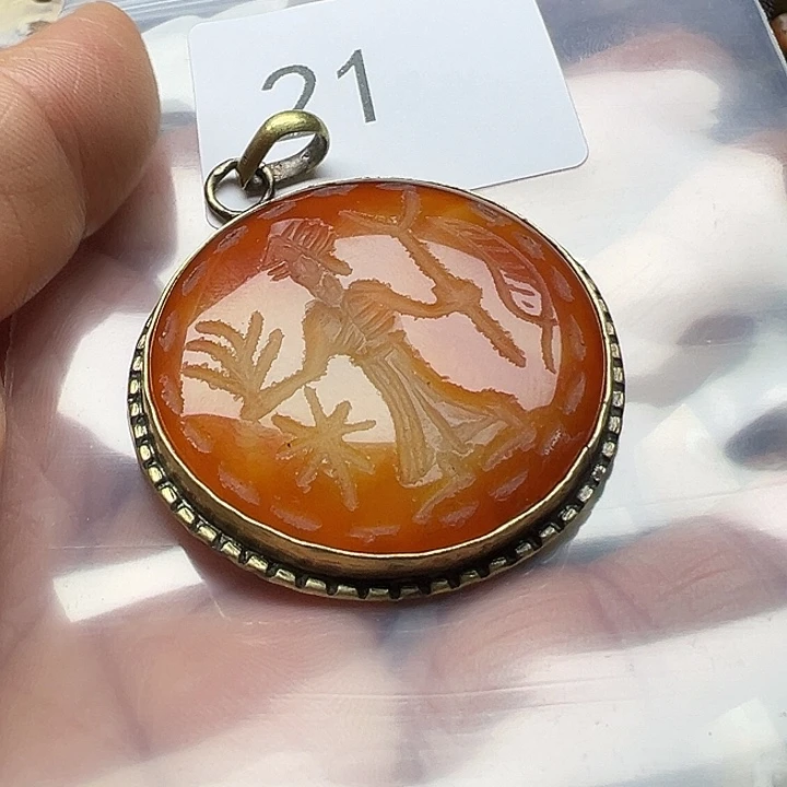 廖***5玛瑙/玉髓未镶嵌手链