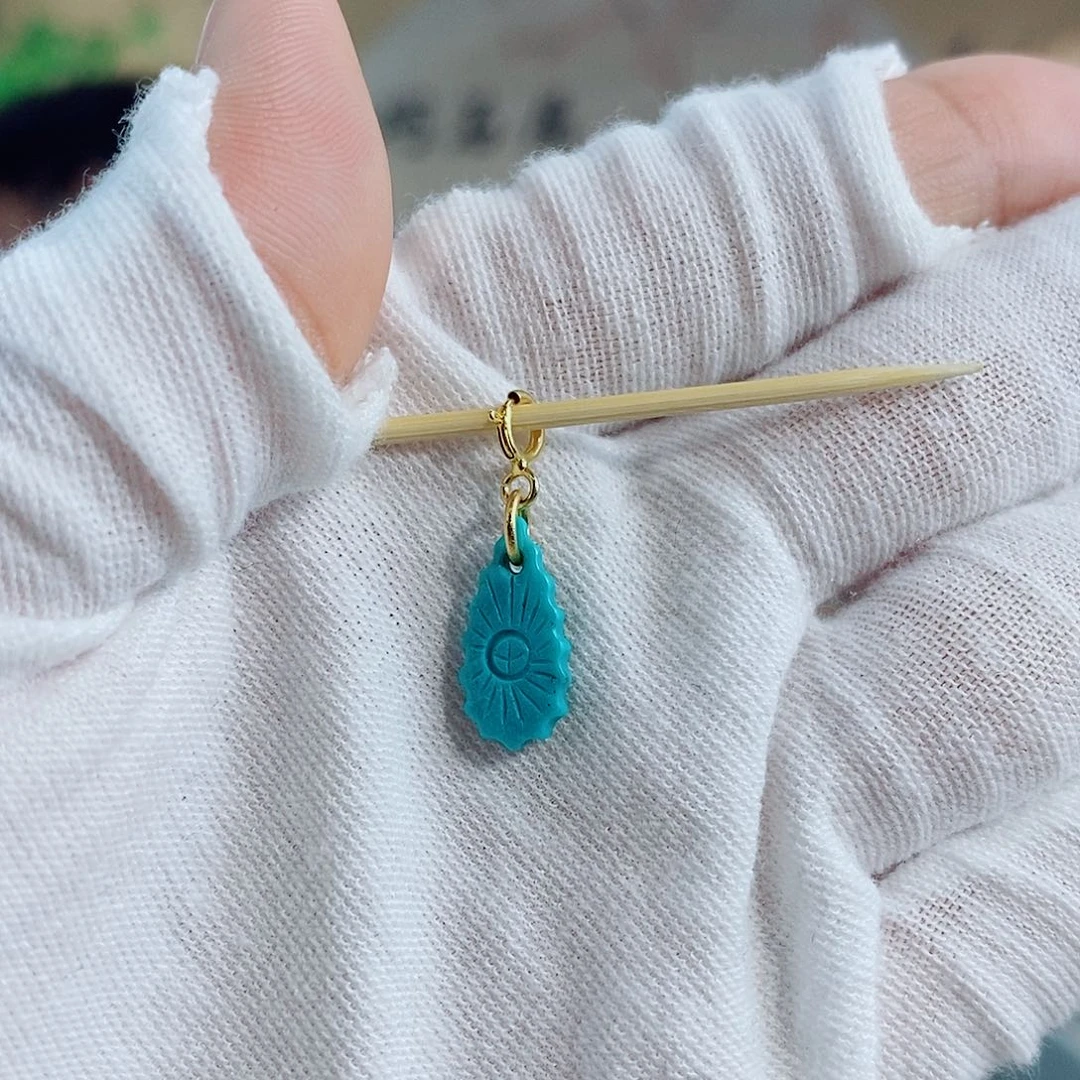 未镶嵌绿松石珠宝奇石