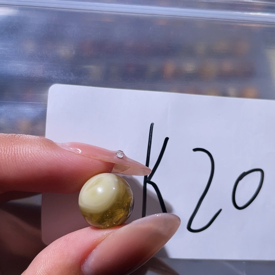 未镶嵌琥珀裸石11.7福利