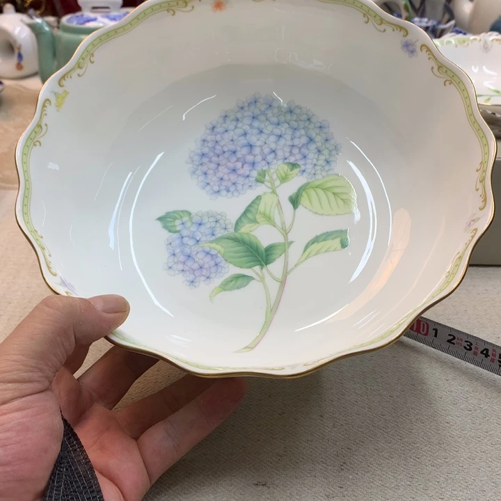 瓷片哈哈哈哈哈哈