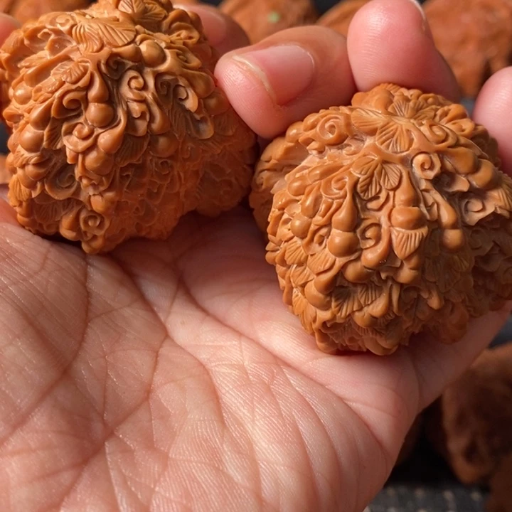 明***天文玩核桃把件葫芦