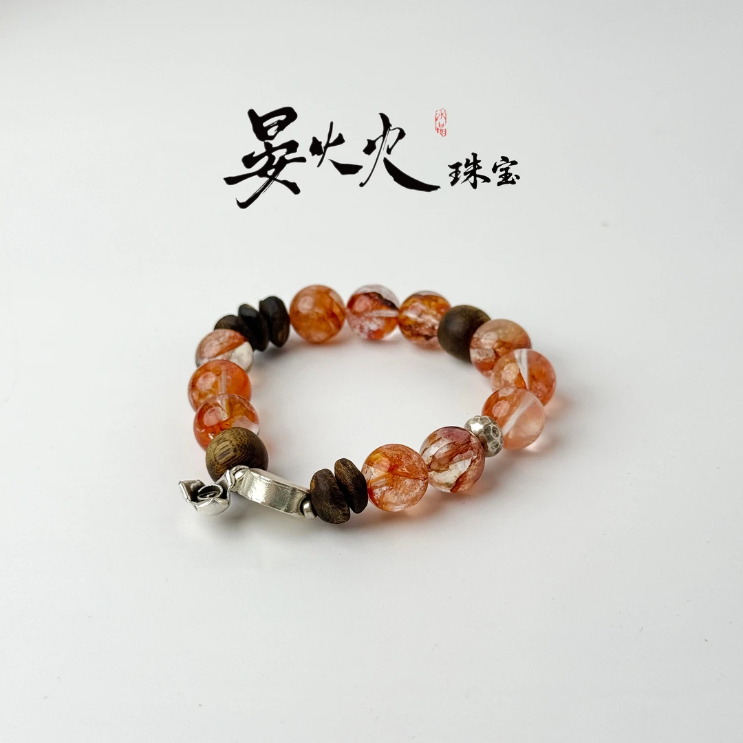 沉香晏火火【微醺玫瑰】天然红胶花+沉香+925银设计师原创手串