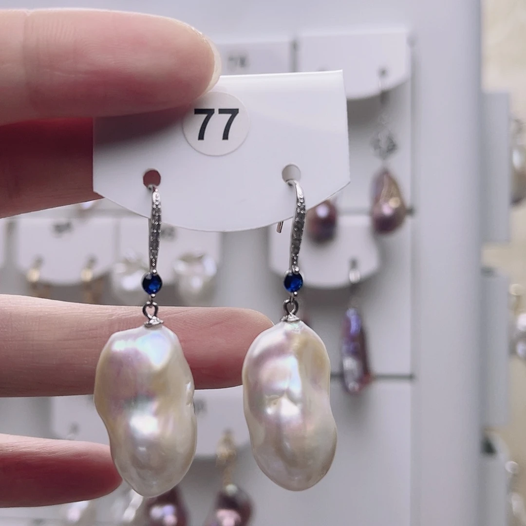 银S925镶嵌淡水珍珠耳饰