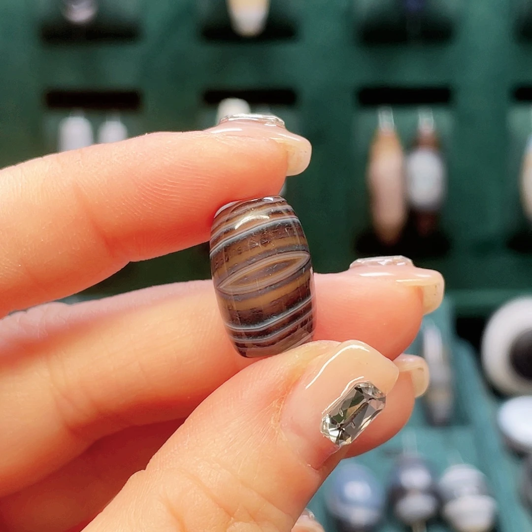 玛瑙/玉髓未镶嵌珠宝半成品