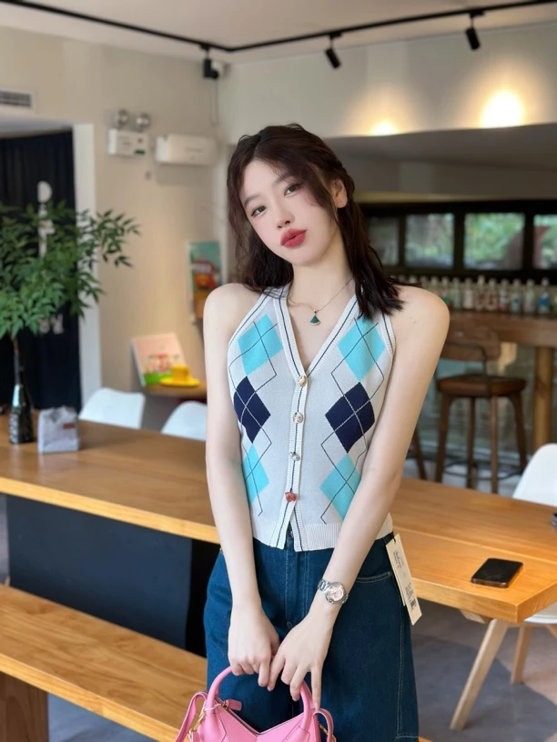 UTUH 灰蓝色撞色提花法式简约V领开衫针织背心夏季新款TUWWR4Z231