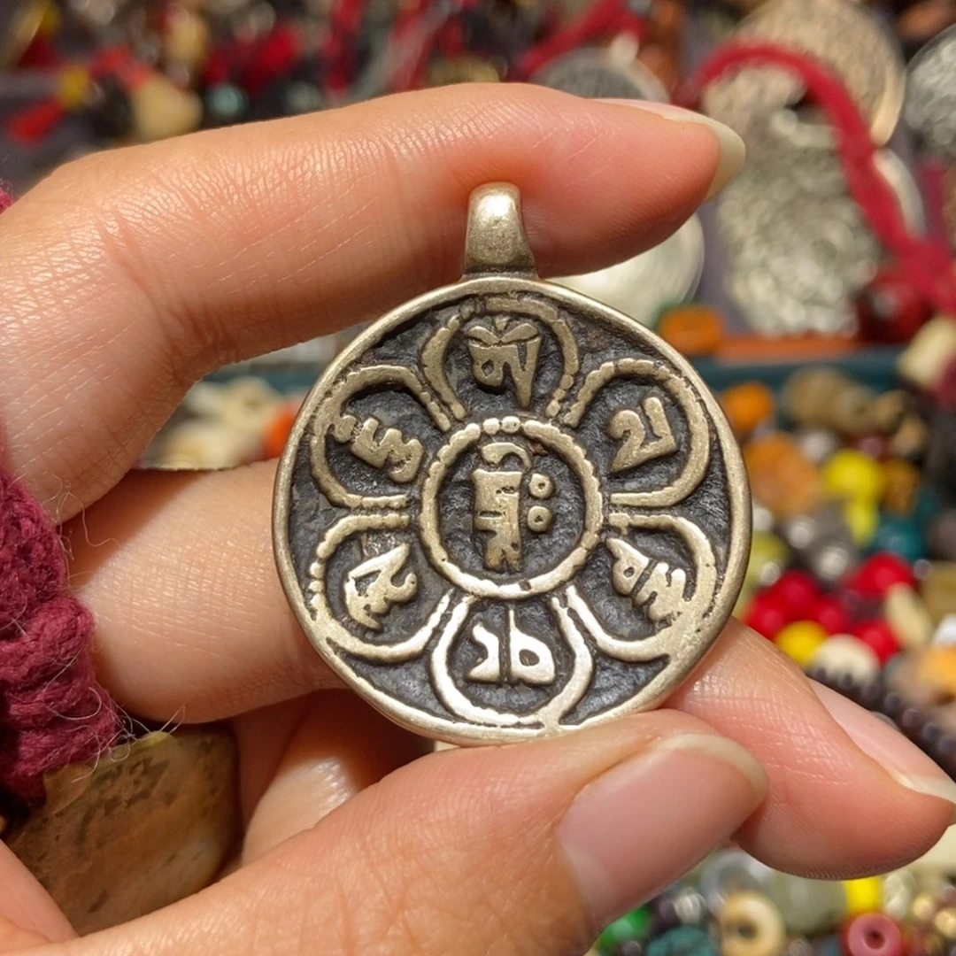 星月菩提吊坠老老的