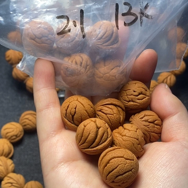 桃核吊坠秦岭山野生桃核