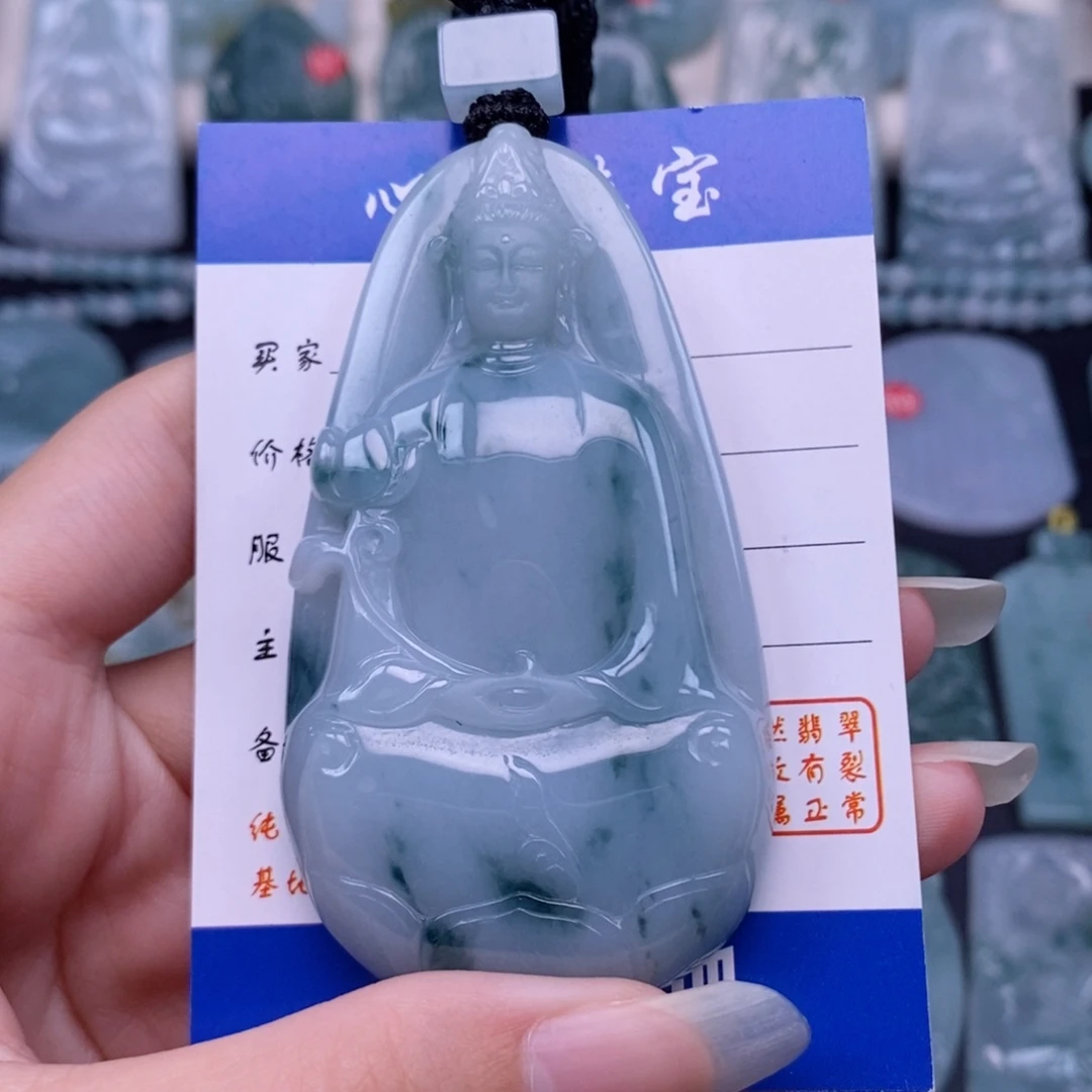 颈饰未镶嵌翡翠素衣