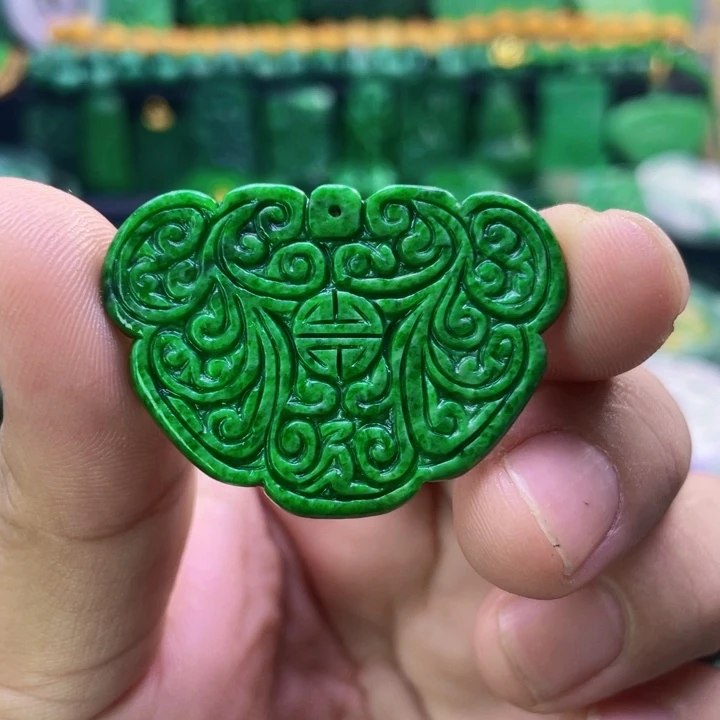 颈饰未镶嵌翡翠吊坠