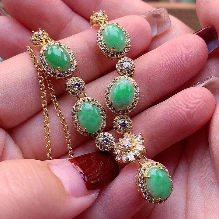 翡翠颈饰银S925镶嵌翡翠