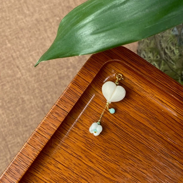 天然猛犸牙牙爱心吊坠 C824