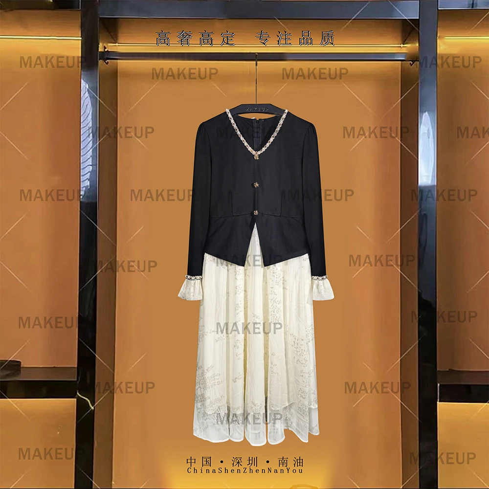 连衣裙女设计感2025春季新款中长款显瘦假两件V领长袖连衣裙P805