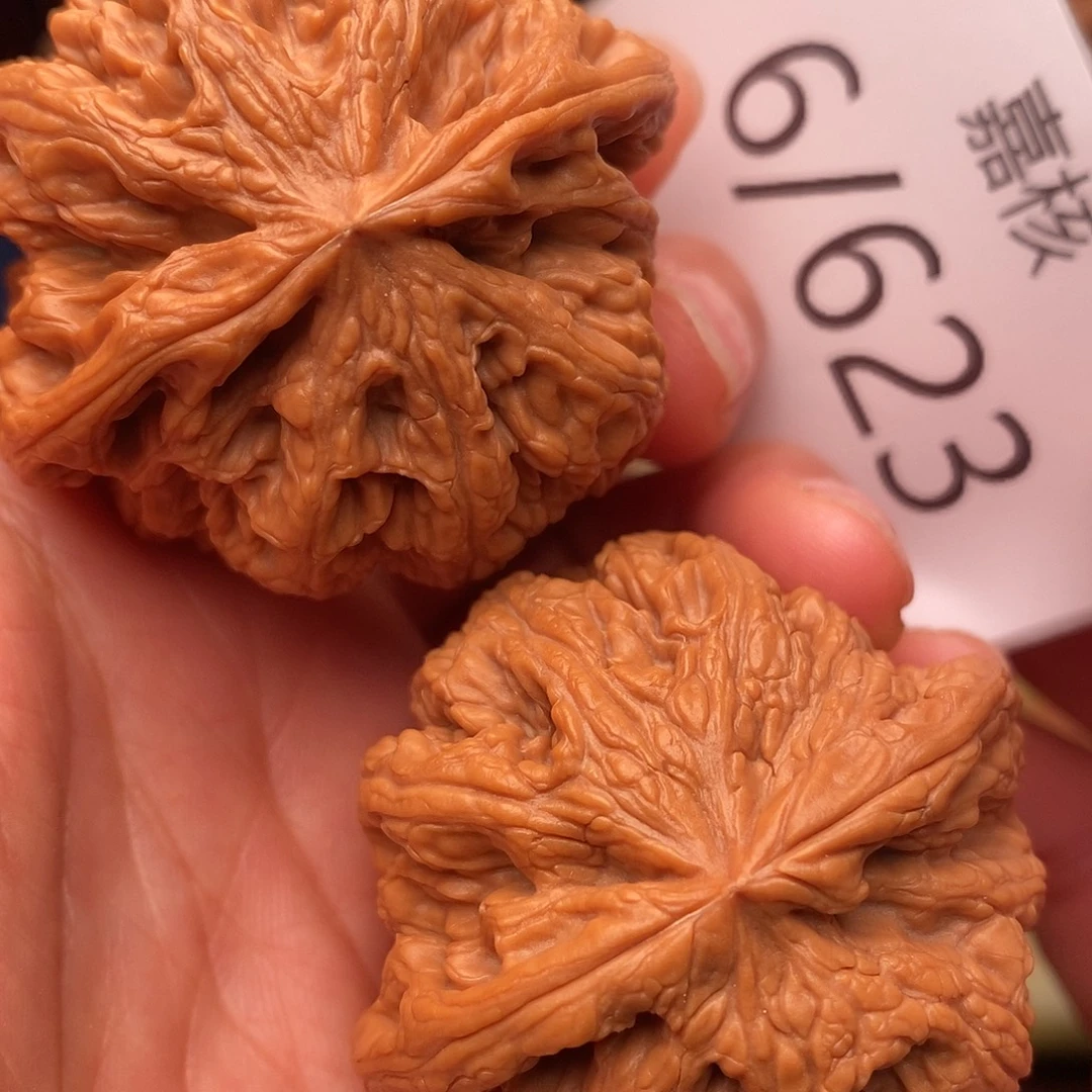 把件文玩核桃47粗筋