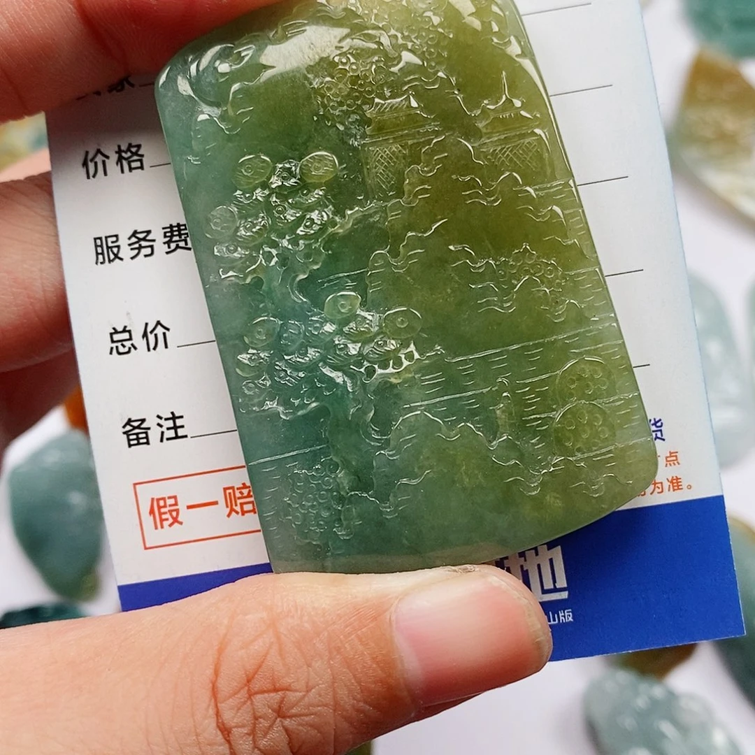 颈饰未镶嵌翡翠山水