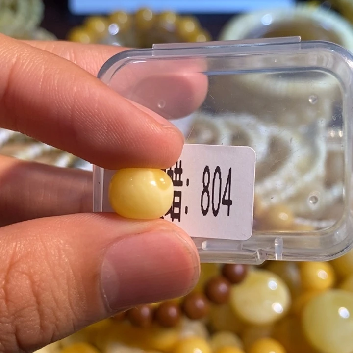 琥珀未镶嵌珠宝奇石804