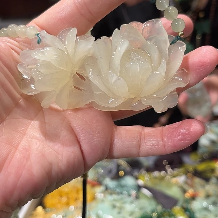 未镶嵌岫玉毛衣链