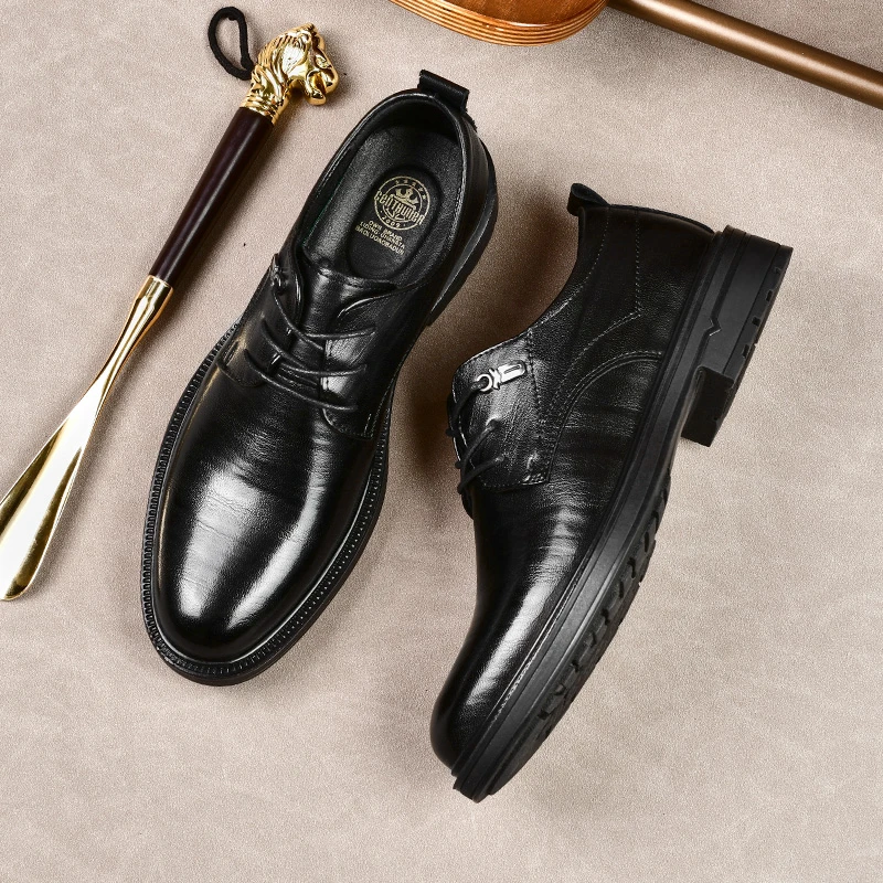 5618皮鞋男新款男士休闲商务正装素面软底尖头时尚系带百搭新郎鞋