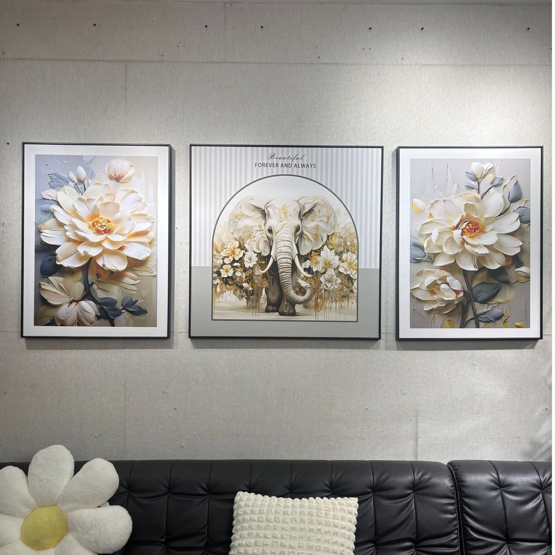 高级感轻奢装饰画客厅沙发背景墙挂画三联现代简约轻奢金箔花卉画
