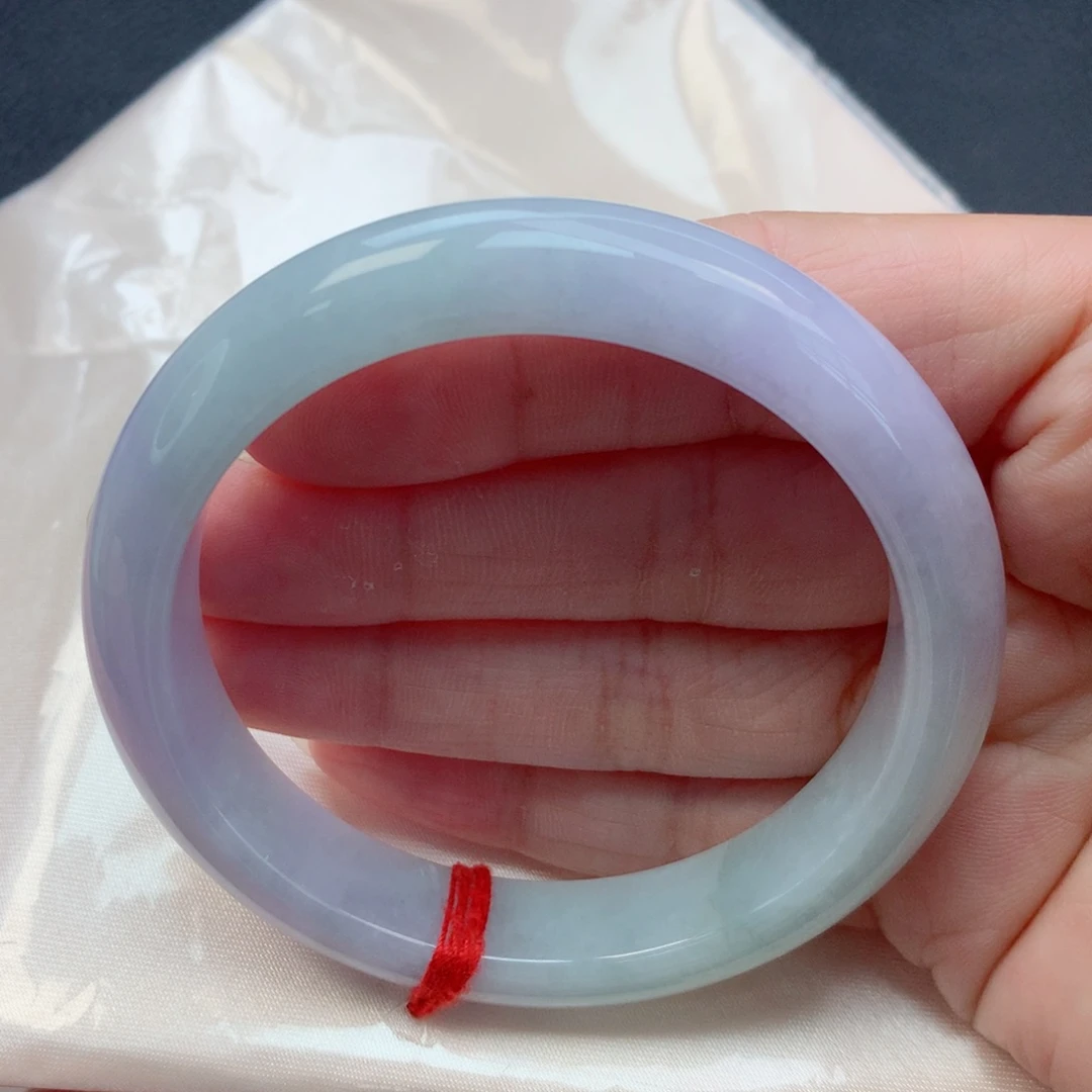 未镶嵌手镯翡翠56.4圈细糯化春带彩有纹