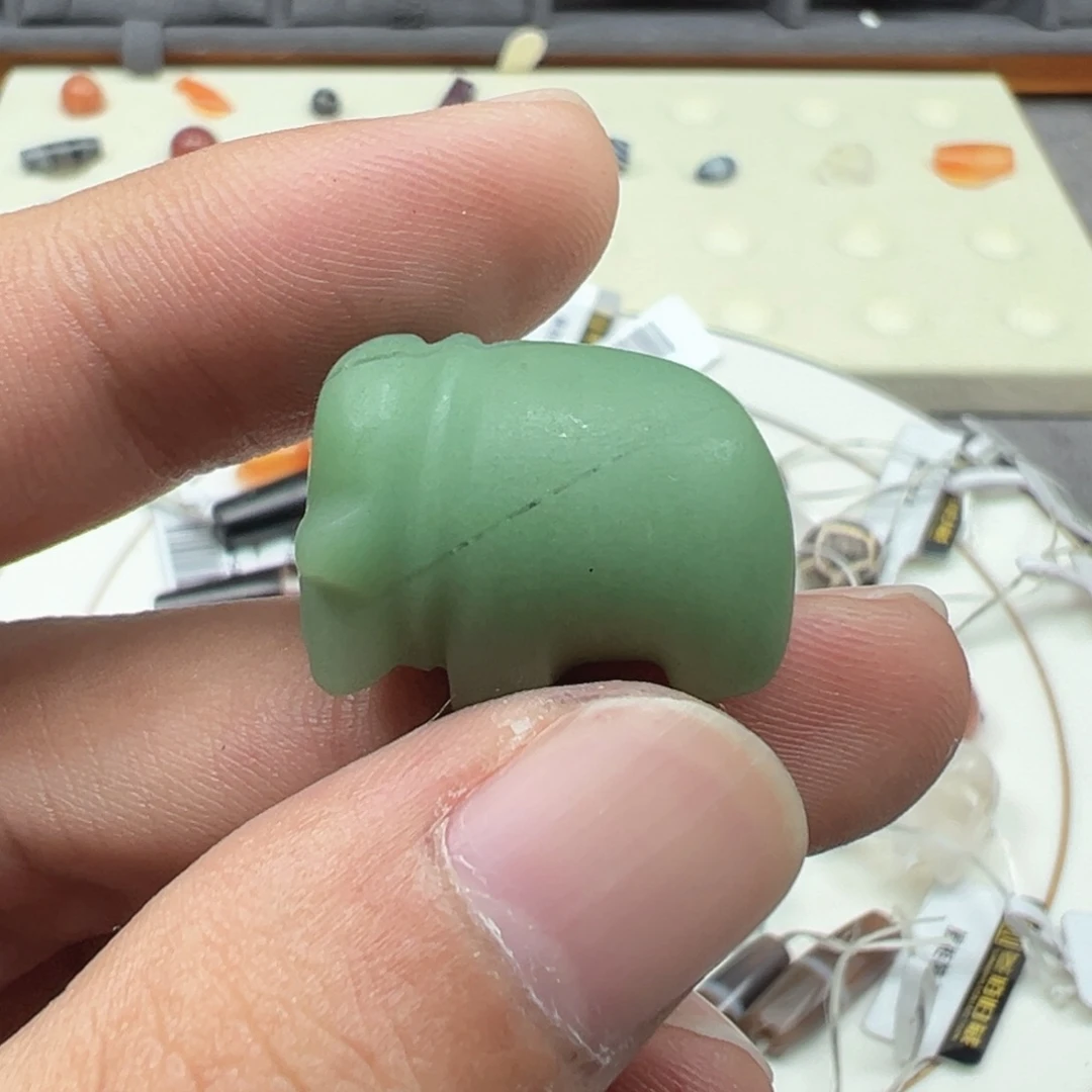 A***n泥塑x  xy06-28 ........