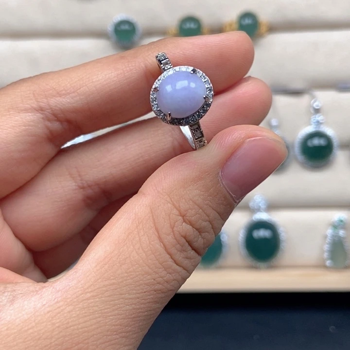 翡翠未镶嵌戒指戒指