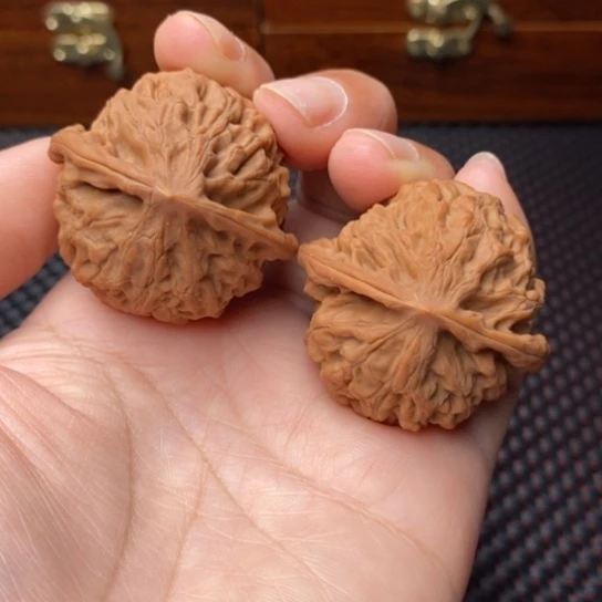 吊坠文玩核桃41全品金牛