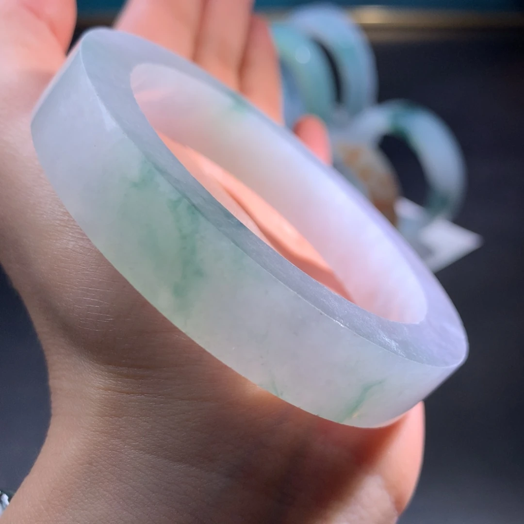 未镶嵌冰飘花定制翡翠