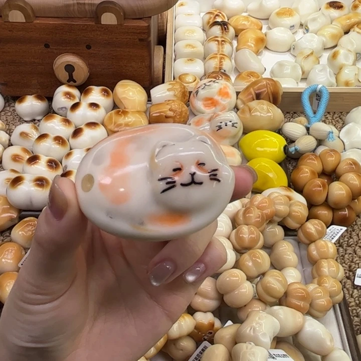 把件菩提根/象牙果12.1.31象牙果把件花猫