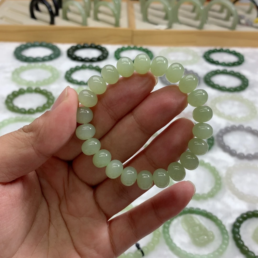 未镶嵌手串和田玉（冰晴水算盘珠9.8）