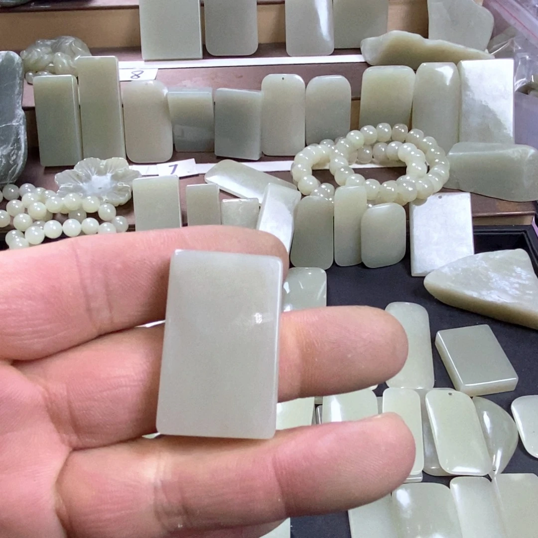 颈饰未镶嵌和田玉Ꭽ****044