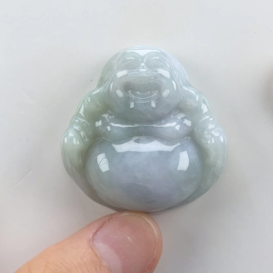 翡翠挂件未镶嵌翡翠