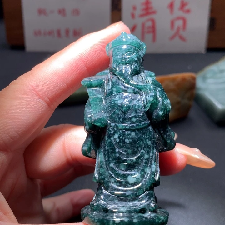 翡翠未镶嵌颈饰保真天然A货翡翠