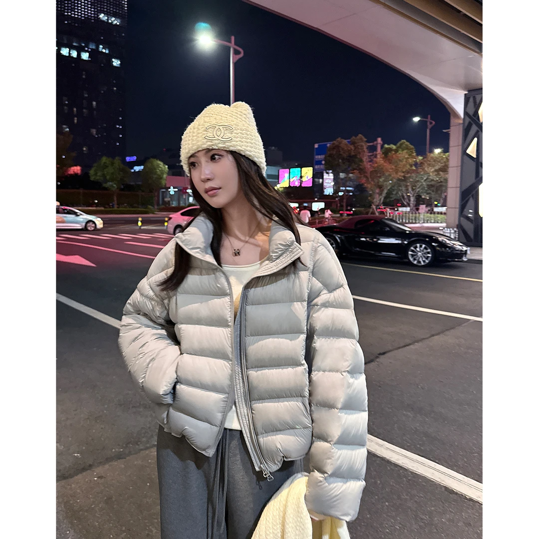 阿一 呼吸轻量感排骨羽绒服 2025冬季蓬松轻薄短款面包服女外套