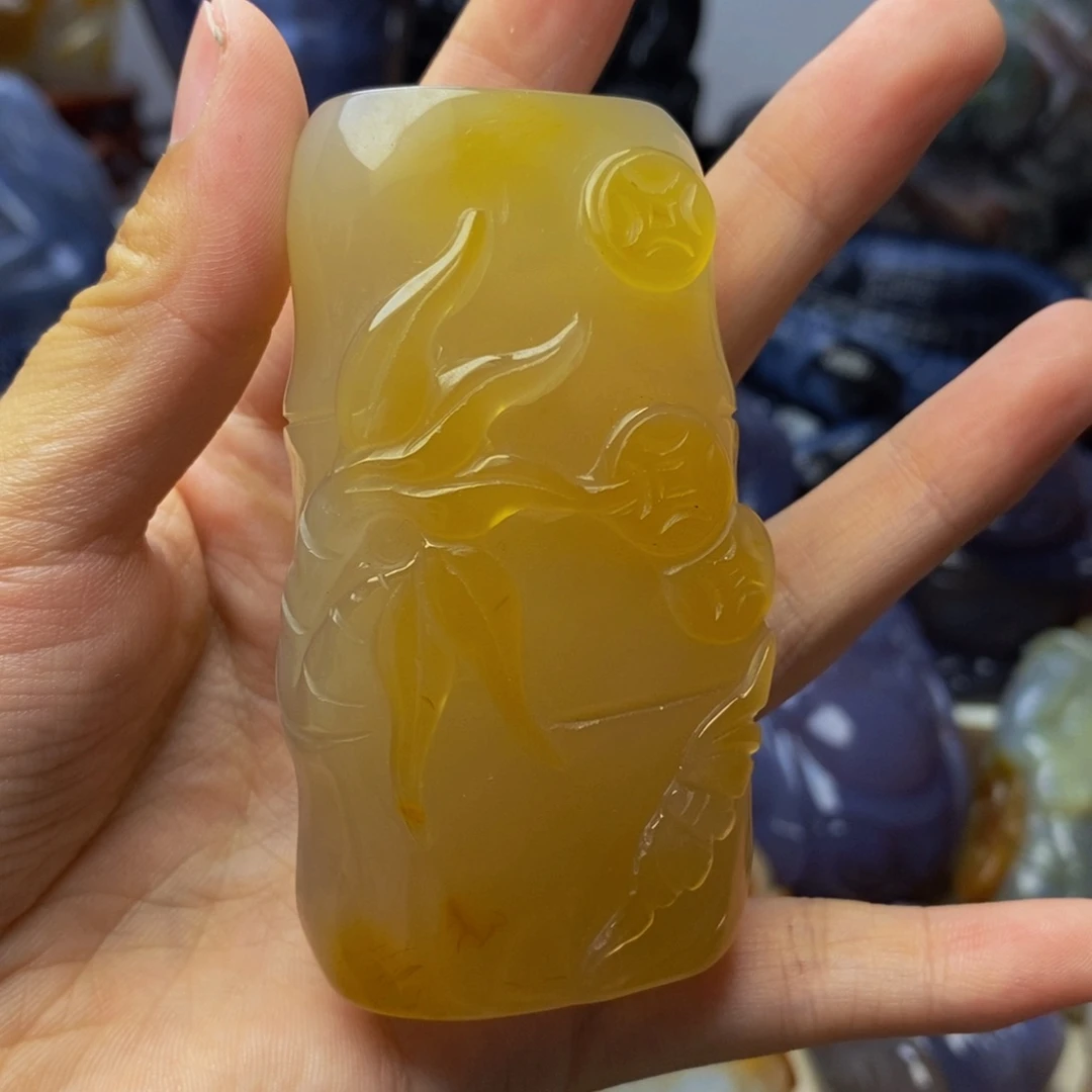 玛瑙/玉髓手把件未镶嵌