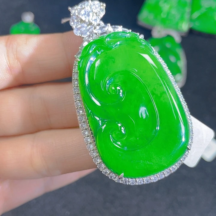 翡翠银S925镶嵌吊坠(不含链)西*里