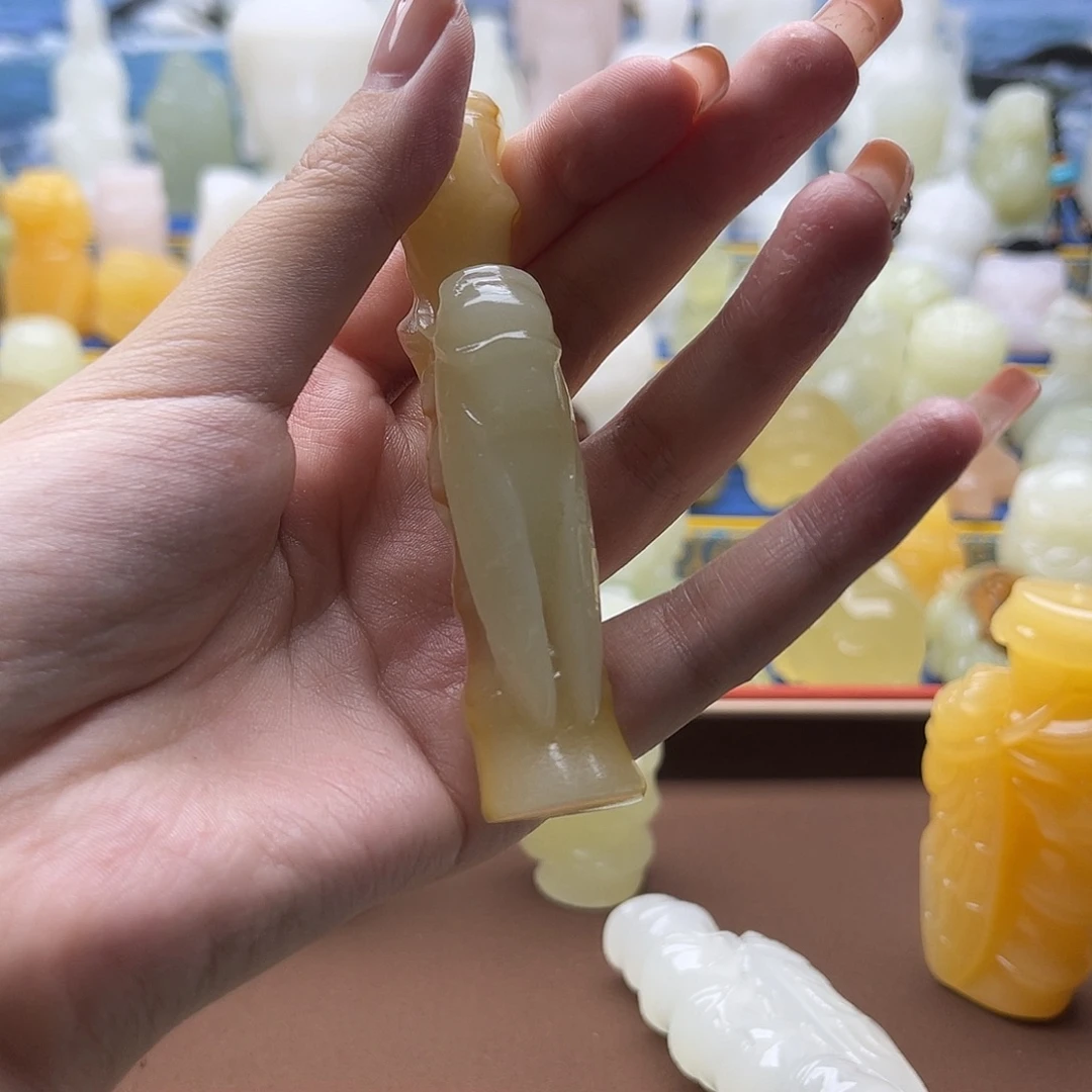 诚***君新疆昆仑山脉山料