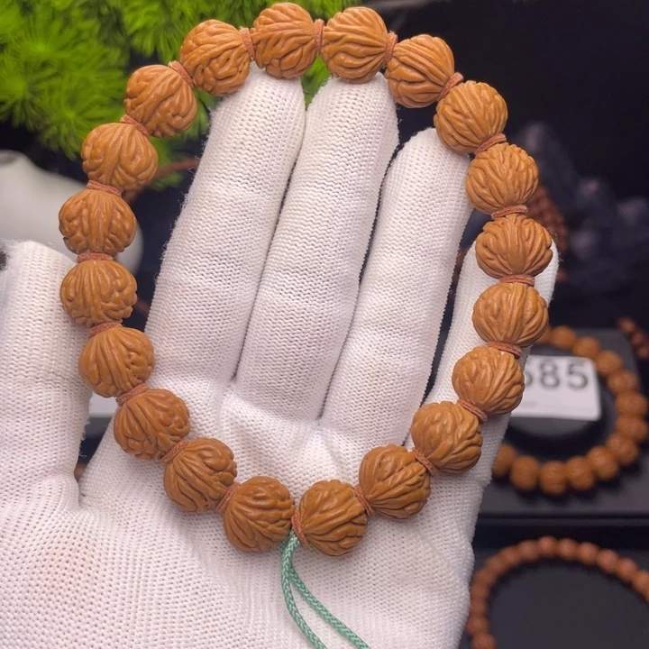 吊坠桃核金蝉纹14尺寸