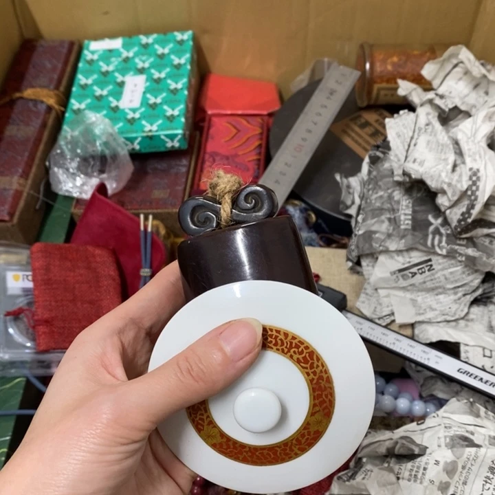 瓷片哈中古工艺品一件