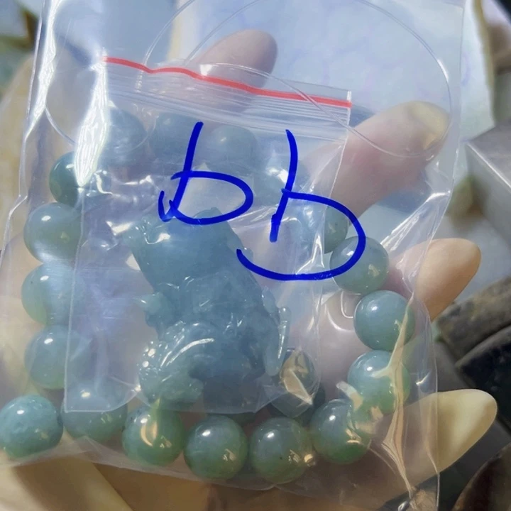 颈饰未镶嵌翡翠P**o